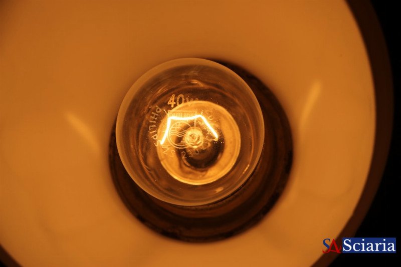The Enigma of Cold Light: Unraveling the Chemistry of Glow