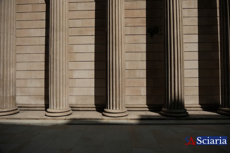 The Invisible Hand of Defaults: Unpacking the Ethics of Pre-Selected Choices